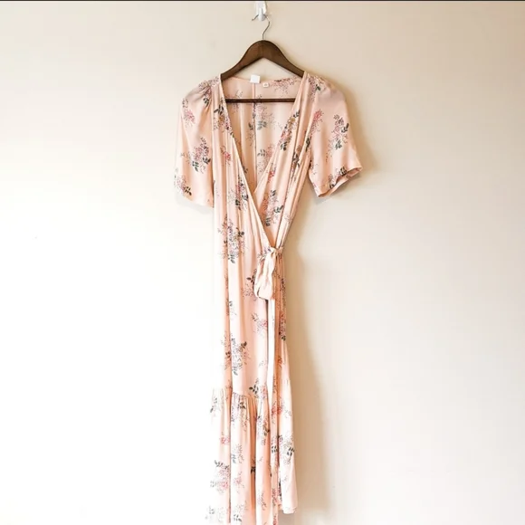 gap pink floral dress Smocked Puff Sleeve Midi Dress